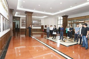 第130次公众开放日 省发改委投资处 经贸处党员干部走进黑龙江高院,体验阳光司法